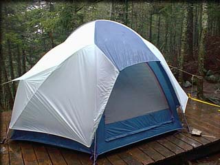 tent_setup.jpg (15782 bytes)