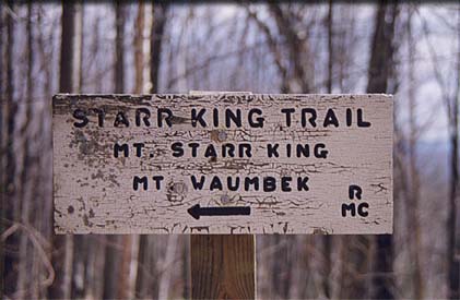 starr_king_sign_01.jpg (23148 bytes)